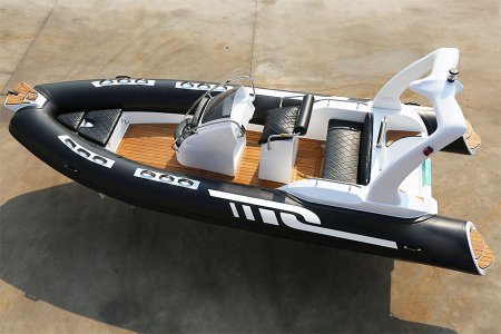 RIB580B white hull (6)-